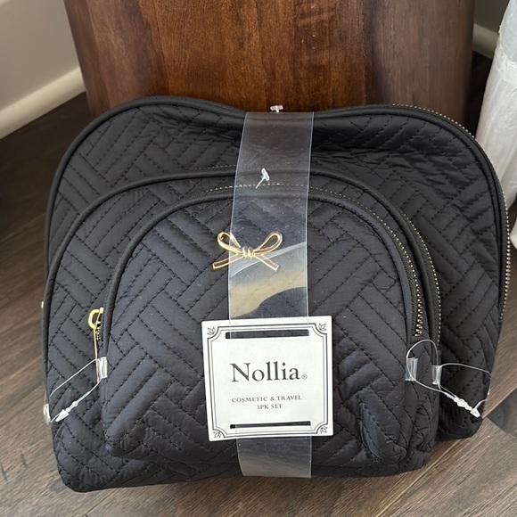 Nollia Cosmetic & Travel 3 pk set,quilted,gold zippers,vinyl interior,easy care - Picture 1 of 13